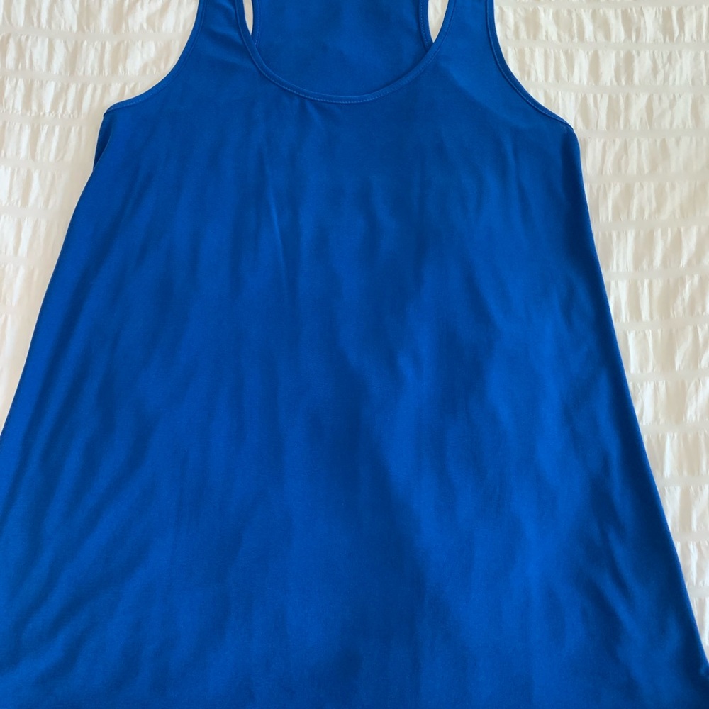 The Zig Zag Stripe Blue Tank Top with Relaxed Fit - Picture 14 of 16